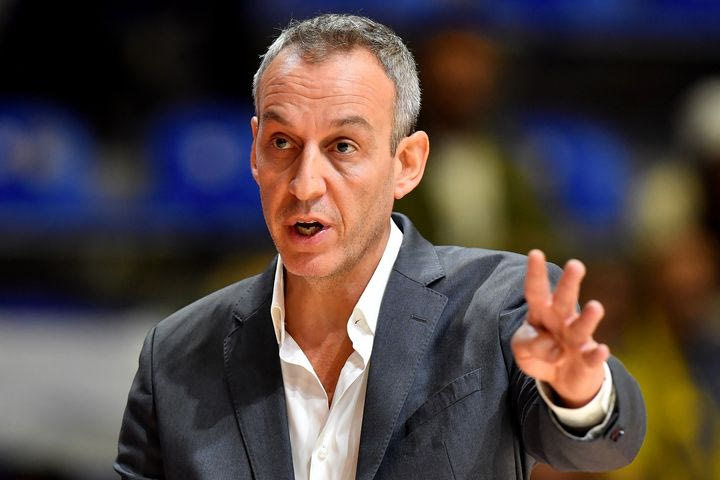 Τελειώνει ο Κάτας από τη Μακάμπι: Στο κάδρο ο Σφαιρόπουλος