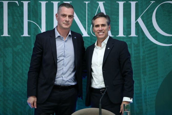 Παναθηναϊκός: Παρουσιάστηκαν οι Κορόνα και Κοτσόλης, ο ρόλος τους, οι μεταγραφές, το σκάουτινγκ και το πώς θα επαναφέρουν τους πράσινους στην κορυφή