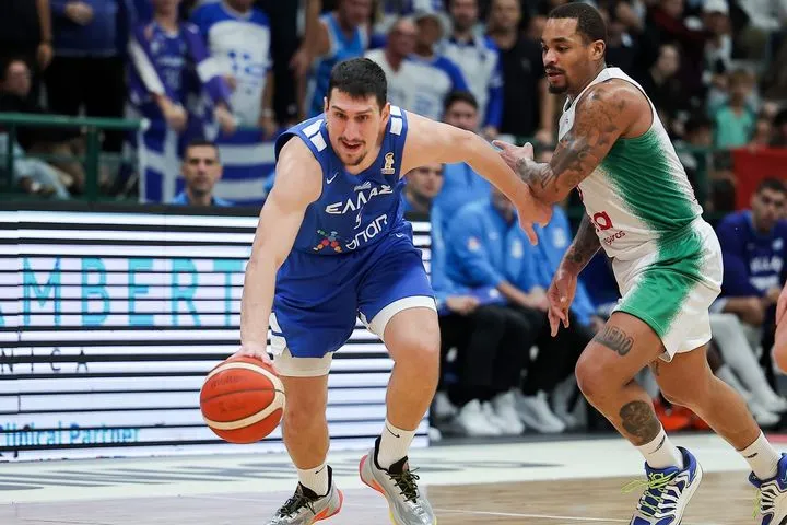 Τα highlights του καταλυτικού Λαρεντζάκη απέναντι στην Πορτογαλία