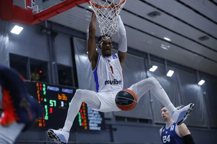 Πανιώνιος – Καρδίτσα 107-105: Τεράστια νίκη σε επική μάχη δύο παρατάσεων και ανάσα για την ομάδα της Νέας Σμύρνης