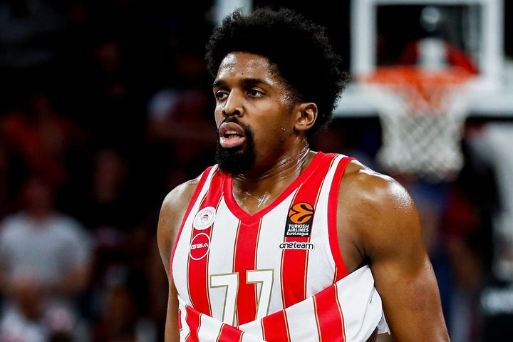 Ολυμπιακός: Έξω ο ΜακΚίσικ με Παρί