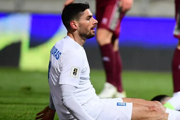 Η Εθνική άγγιξε το γκολ με Μάνταλο και Μασούρα, στο δοκάρι το σουτ του δεύτερου