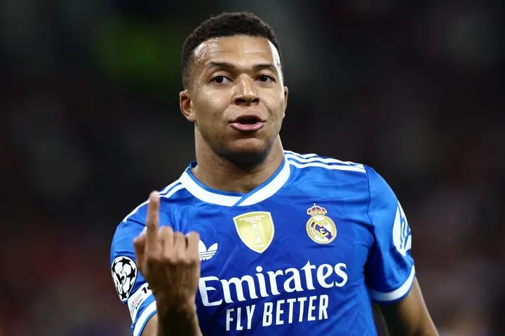 Εμπαπέ: “Πρέπει να προστατεύσουμε τον προπονητή μας, πέτυχα τέσσερα γκολ αλλα έχασα δύο εύκολες ευκαιρίες”