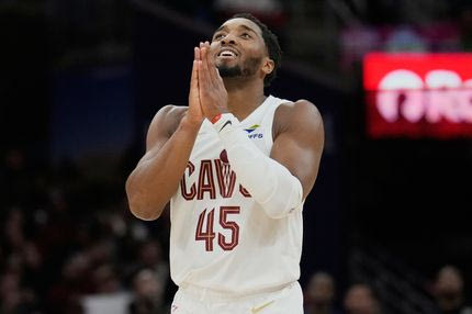 Μίτσελ άναψε τη σπίθα και οδήγησε το Κλίβελαντ στο 120-105 επί των Κλίπερς