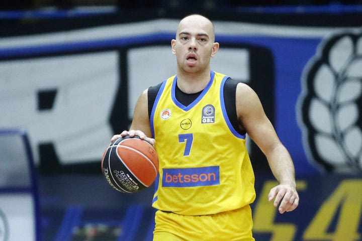 Περιστέρι – Κουτάισι: Τρομερό buzzer-beater του Μουράτου από τη μία άκρη του γηπέδου στην άλλη