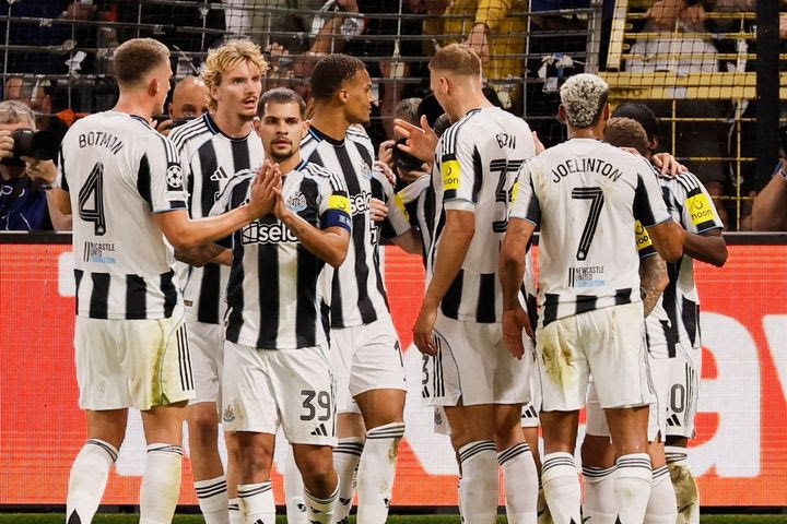 Έβερτον – Νιούκαστλ 1-4: Καθάρισε με τεσσάρα για το δεύτερο σερί τρίποντο