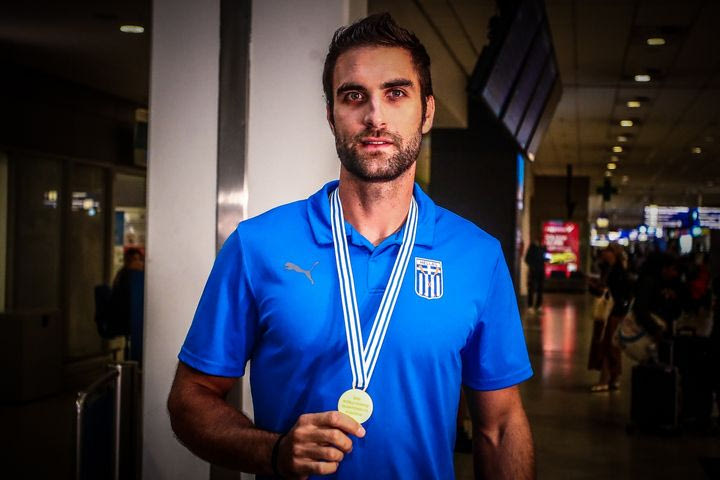 Συγκλονίζει ο Ντούσκος: “Πεινούσα και έτρωγα παγάκια για να μείνω στα 70 κιλά”