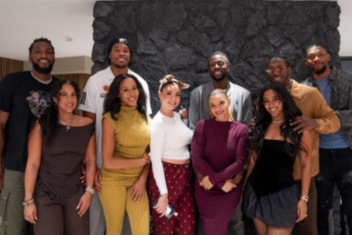 Ο Ναν πέρασε με Φαρίντ, Χολμς, Γκραντ και Σίλβα την Ημέρα των Ευχαριστιών