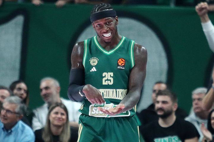 Παναθηναϊκός AKTOR – Παρτίζαν: Το ξέσπασμα του Ναν, οι 22 πόντοι από ασίστ του Σλούκα και η άμυνα από μπετό που έφερε το σερί 25-0