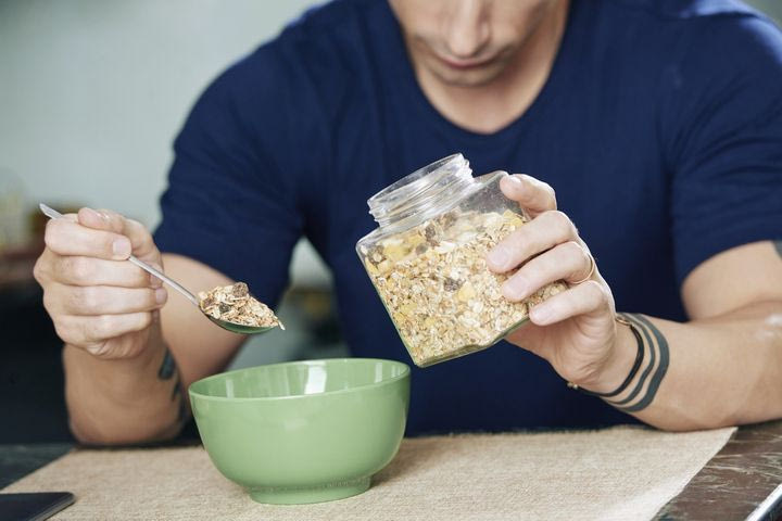 Βρώμη: Τελικά κάνει καλό ή όχι; Η αλήθεια πίσω από το πιο παρεξηγημένο superfood