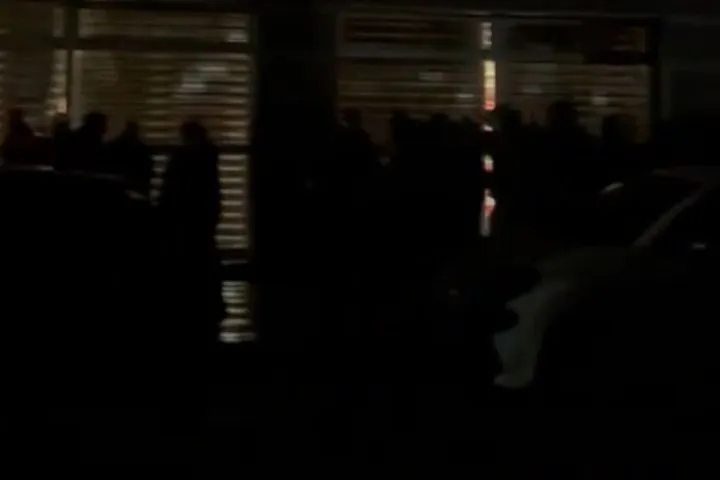 Ομπράντοβιτς, Παρτίζαν: Επεισόδια έξω από την Belgrade Arena πριν από την προπόνηση της ομάδας