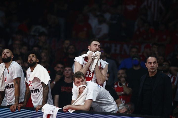 Οι συγκλονιστικές αντιδράσεις Βεζένκοβ, Ντόρσεϊ, Φουρνιέ και Μιλουτίνοβ στον τραυματισμό του Έβανς