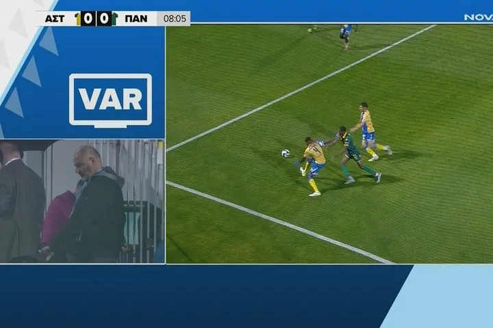 Αστέρας AKTOR – Παναιτωλικός: Πέναλτι μέσω VAR στους Αγρινιώτες για ανατροπή του Ενκολόλο, διπλή εντυπωσιακή απόκρουση από τον Παπαδόπουλο