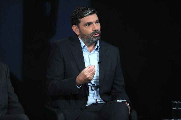 Αλαφούζος σε ερώτηση του Παντελή Βλαχόπουλου για το αν έχει αποδείξεις για την "κλοπή" πρωταθλήματος από τον Ολυμπιακό: "Οι διαιτησίες ήταν στοχευμένα κακές"