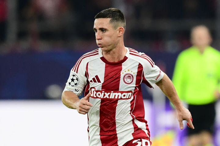 Ο Ολυμπιακός παίζει τα ρέστα του κόντρα στην Καϊράτ για να συνεχίσει να έχει τα πράγματα στα χέρια του