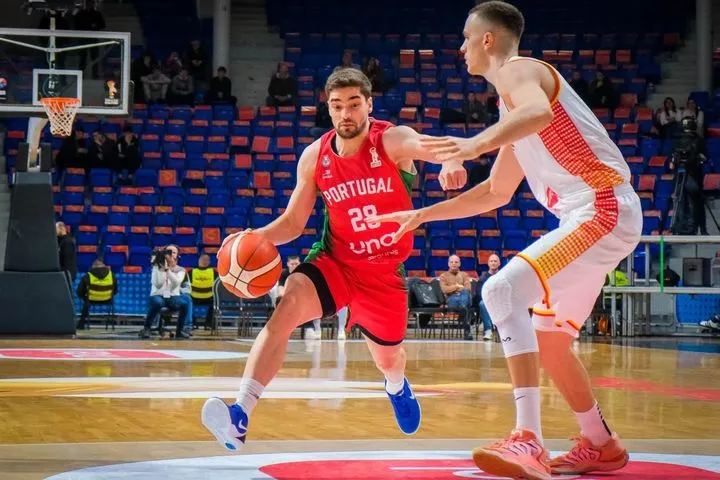 Η Πορτογαλία κέρδισε το Μαυροβούνιο πριν υποδεχθεί την Ελλάδα