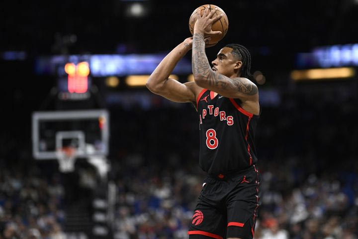 Από τους Ράπτορς στην Παρί ο Τζάρεντ Ρόουντεν