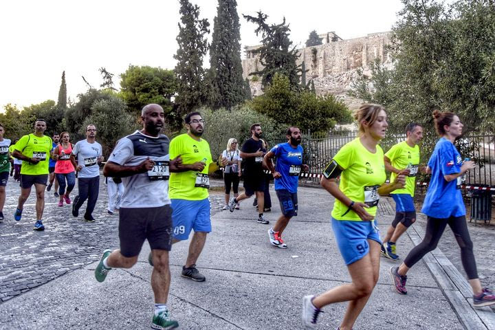 Μέχρι την Τετάρτη οι εγγραφές για τον 43ο Αγώνα Δρόμου Υγείας: Τρέξε κάτω από την Ακρόπολη, την Πλάκα και το Θησείο