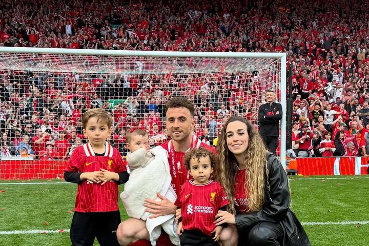 Ντιόγκο Ζότα: Η σύζυγός του γιορτάσε τα πρώτα γενέθλια της κόρης τους και μοιράστηκε αγαπήμενες οικογενειακές στιγμές τους