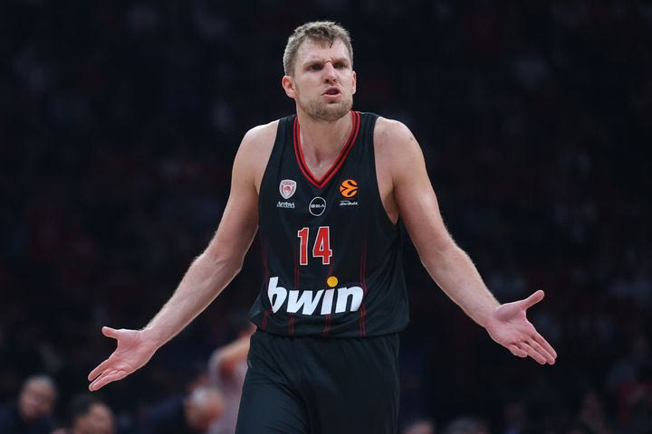 Ατάκες καρδιάς από τον Σάσα Βεζένκοβ για τελευταία σουτ, κατάρες και πίεση