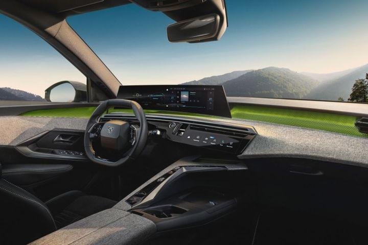 Black Friday από την Peugeot: Ο Μαύρος Λέοντας επιστρέφει και… δαγκώνει τις τιμές