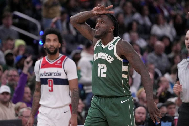 NBA: Ο Τορίν Πρινς των Μπακς εκτός με δισκοκήλη στον αυχένα