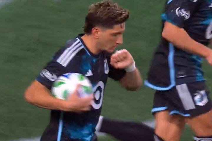 Τριάντης: Ο Έλληνας ομογενής βρήκε δίχτυα με την Μινεσότα Γιουνάιτεντ, στην εκτός έδρας ήττα από την Σιάτλ Σάουντερς