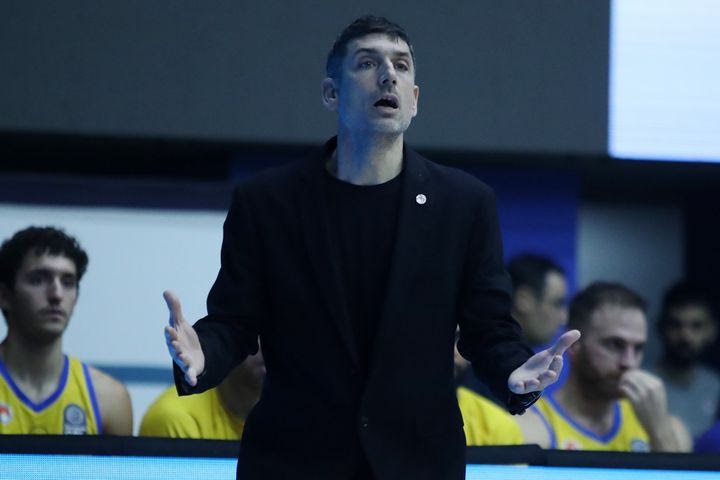 Ξανθόπουλος: “Έχω τεράστιο σεβασμό στον κόουτς Σάκοτα και την ομάδα της ΑΕΚ”