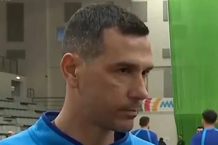 Ζήσης: “Η πόρτα της Εθνικής είναι ανοιχτή για όλους, Σλούκας και Παπανικολάου θα αποφασίσουν μόνοι πότε θα έρθει το τέλος”