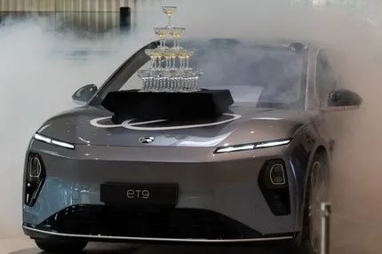 ΝΙΟ: Στις κορυφαίες παγκοσμίως εταιρείες κατασκευής ηλεκτρικών οχημάτων στη νέα μελέτη του CAM