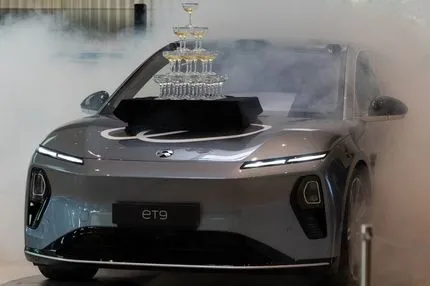 H ΝΙΟ μεταξύ των κορυφαίων κατασκευαστών ηλεκτρικών οχημάτων παγκοσμίως