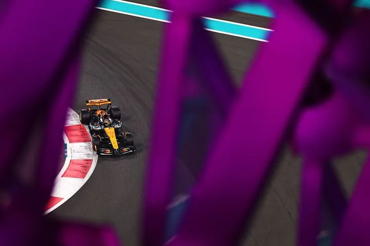 Formula 1: Πού θα δείτε τη μεγάλη μάχη του τίτλου στο GP του Άμπου Ντάμπι