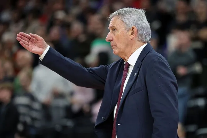 Πρώτη νίκη με Πέσιτς η Μπάγερν, έδωσε χρόνο σε 18χρονο Έλληνα ο Σέρβος προπονητής