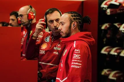 Η Ferrari δεν αποκλείει νέο μηχανικό και άλλες αλλαγές για τον Χάμιλτον ενόψει του 2026