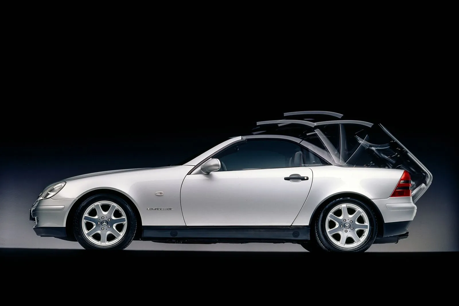 Mercedes-Benz: To 2026 θα είναι για τη μια χρονιά γεμάτη επετείους- Αυτές είναι οι σημαντικότερες στιγμές καινοτομίας