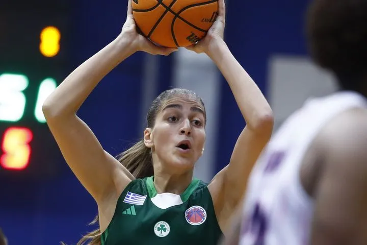 Ερυθρός Αστέρας – Παναθηναϊκός 68-69: Επική πρόκριση στις 16 κορυφαίες ομάδες του EuroCup