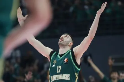 Ο Νίκος Ρογκαβόπουλος έκανε με 12 τρίποντα ρεκόρ στην ιστορία της 1ης κατηγορίας του ελληνικού μπάσκετ