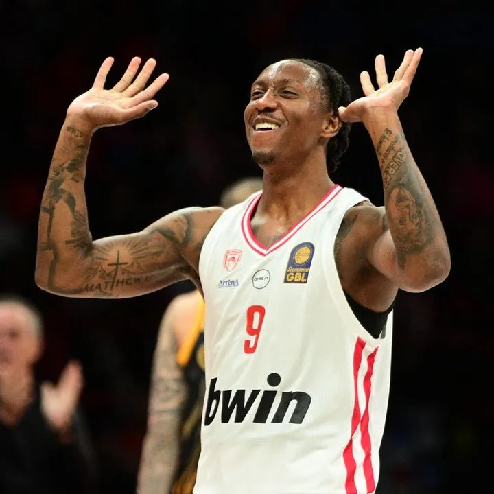 Ο Σέιμπεν Λι ετοιμάζει βαλίτσες για να γυρίσει στην Τουρκία - Η συμφωνία του Ολυμπιακού για τον Αμερικανό