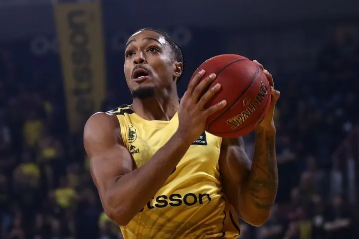 Αμβούργο – Άρης Betsson 89-92: Διπλό στη Γερμανία για τους κιτρινόμαυρους που ανεβαίνουν στο EuroCup