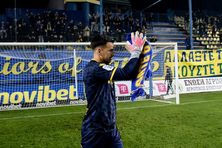 Τσάβες προς τον κόσμο του Παναιτωλικού: “Σας ευχαριστώ από τα βάθη της καρδιάς μου”