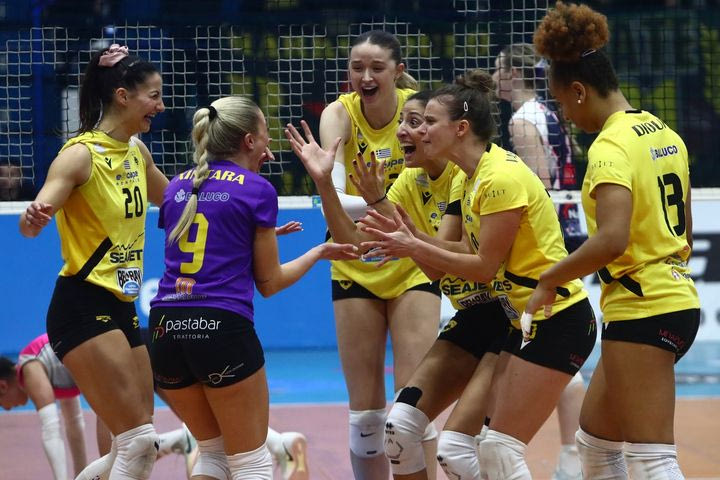 Μαρκόπουλο – ΑΕΚ 0-3: Η εντυπωσιακή Ένωση κυριάρχησε και πήρε άνετη νίκη