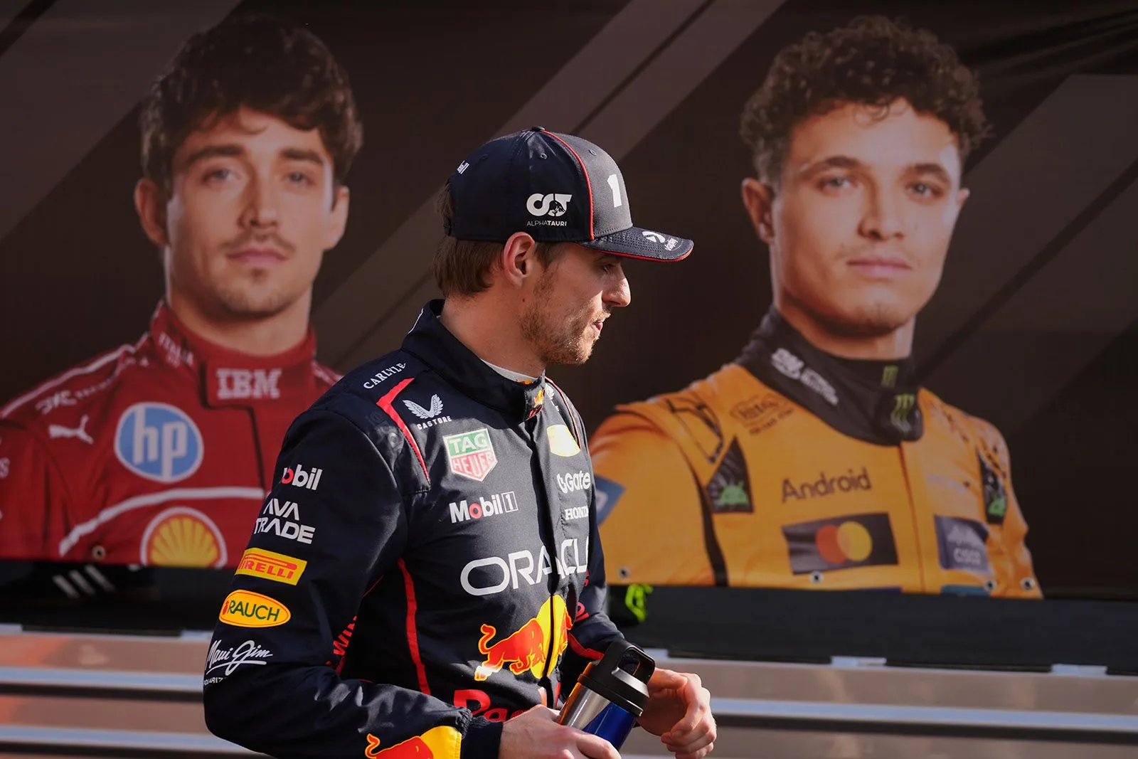 O Φερστάπεν καλύτερος οδηγός του 2025, σύμφωνα με τους διευθυντές των ομάδων