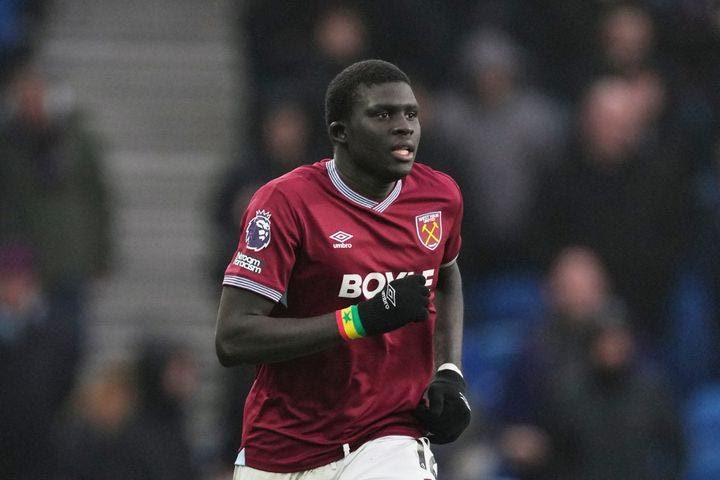 Το βιντεο-έκπληξη της Premier League με την οικογένεια του που έκανε τον Μαλίκ Ντιούφ να δακρύσει