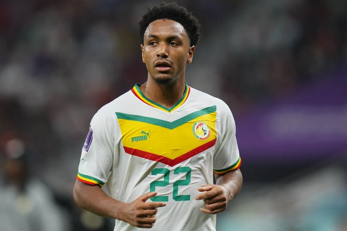 Ο Ολυμπιακός ενδιαφέρεται για τον Αμπντού Ντιαλό, σύμφωνα με το footmercato Ο Ολυμπιακός ενδιαφέρεται για τον Αμπντού Ντιαλό, σύμφωνα με το footmercato