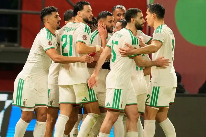 Κόπα Άφρικα: Η Αλγερία πέρασε με το απόλυτο από τον όμιλό της, η Μπουρκίνα Φάσο νίκησε το Σουδάν