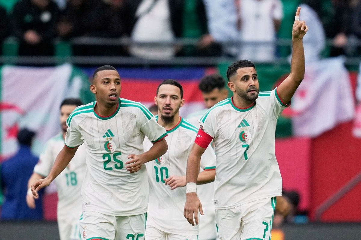 Κύπελλο Εθνών Αφρικής: Ο Μαχρέζ πήρε από το χέρι την Αλγερία, επική ανατροπή στις καθυστερήσεις η Μπουρκίνα Φάσο