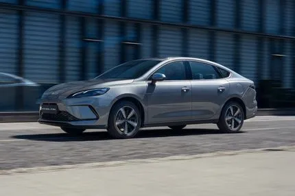 Η BYD λανσάρει και στην Ελλάδα το Seal 5 DM-i- Μεγάλη αυτονομία, τεχνολογία Super Hybrid DM και χαμηλό κόστος χρήσης