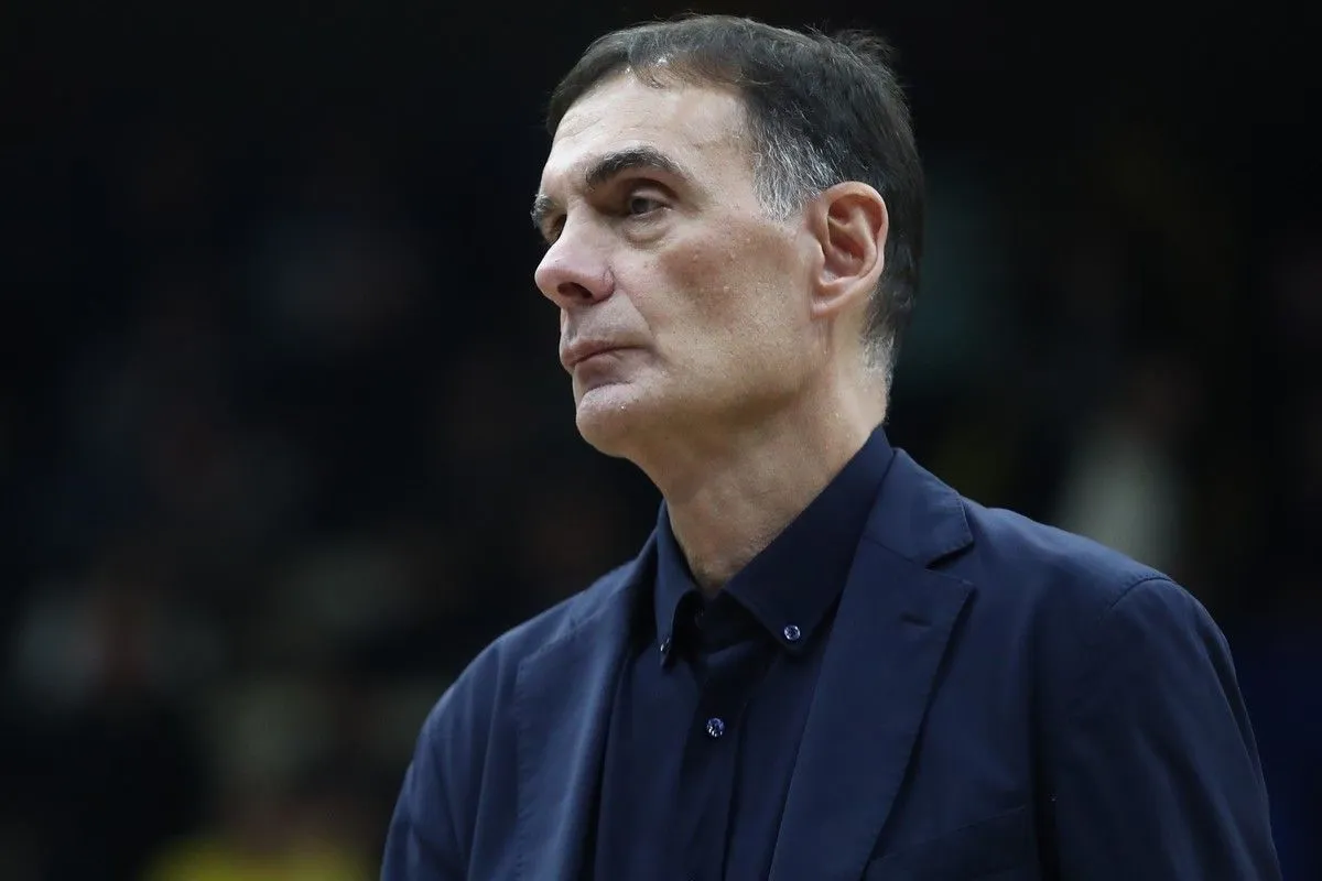 Μπαρτζώκας για Μόρις: “Ρώτησε αν θα πάνε οι προπονητές στο γήπεδο το απόγευμα, γιατί ήθελε να πάει να σουτάρει”