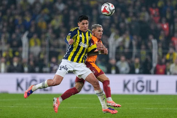 Φενέρμπαχτσε – Γαλατασαράι 1-1: Τα καναρίνια έσωσαν τον βαθμό στο 95′ και η μάχη του τίτλου κορυφώνεται