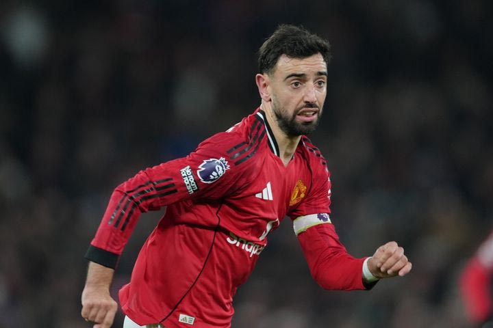 Αθλητικές μεταδόσεις: Πού θα δείτε Μάντσεστερ Γιουνάιτεντ – Μπόρνμουθ, Ρόμα – Κόμο και τα υπόλοιπα ματς της ημέρας